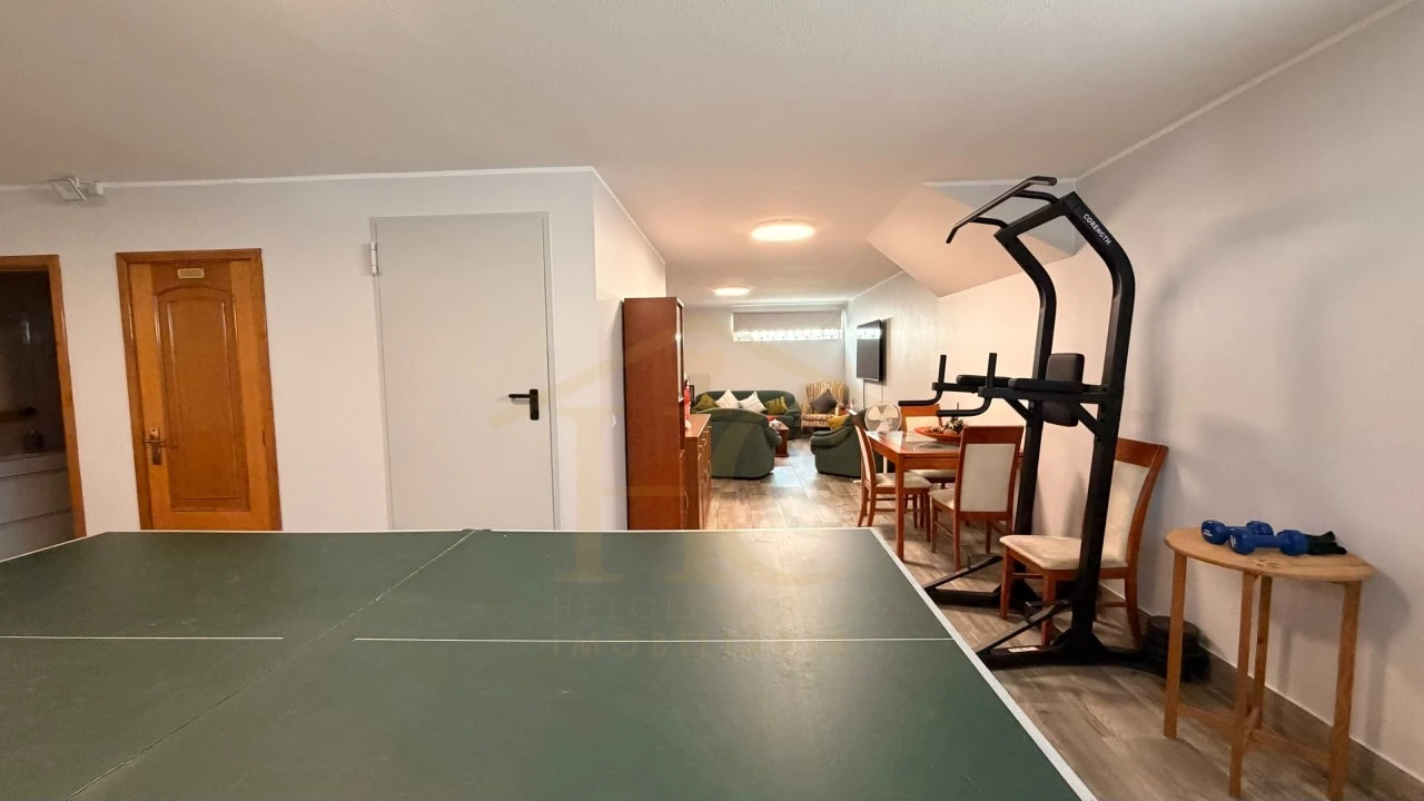 Moradia T5 para Venda em Custóias, Leça do Balio e Guifões Foto 7