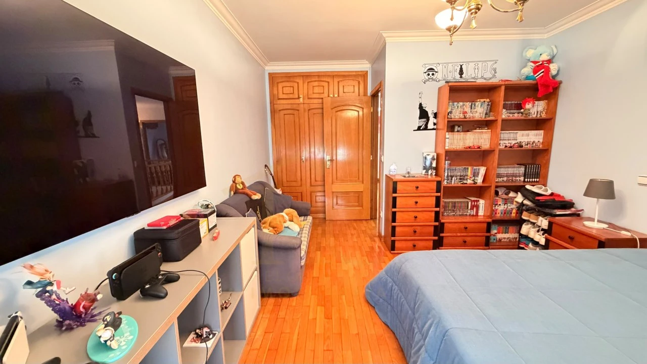 Moradia T5 para Venda em Custóias, Leça do Balio e Guifões Foto 32