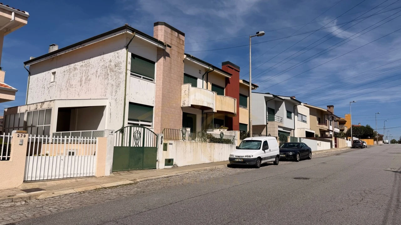 Moradia T5 para Venda em Custóias, Leça do Balio e Guifões Foto 51