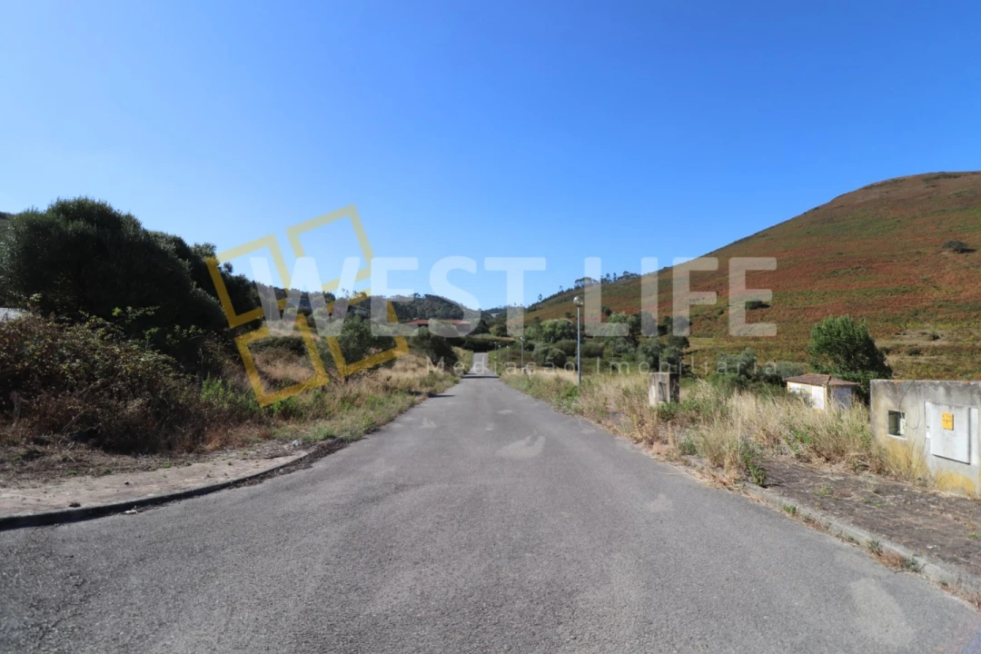 Terreno para Venda em Malveira e São Miguel de Alcainça Foto 3