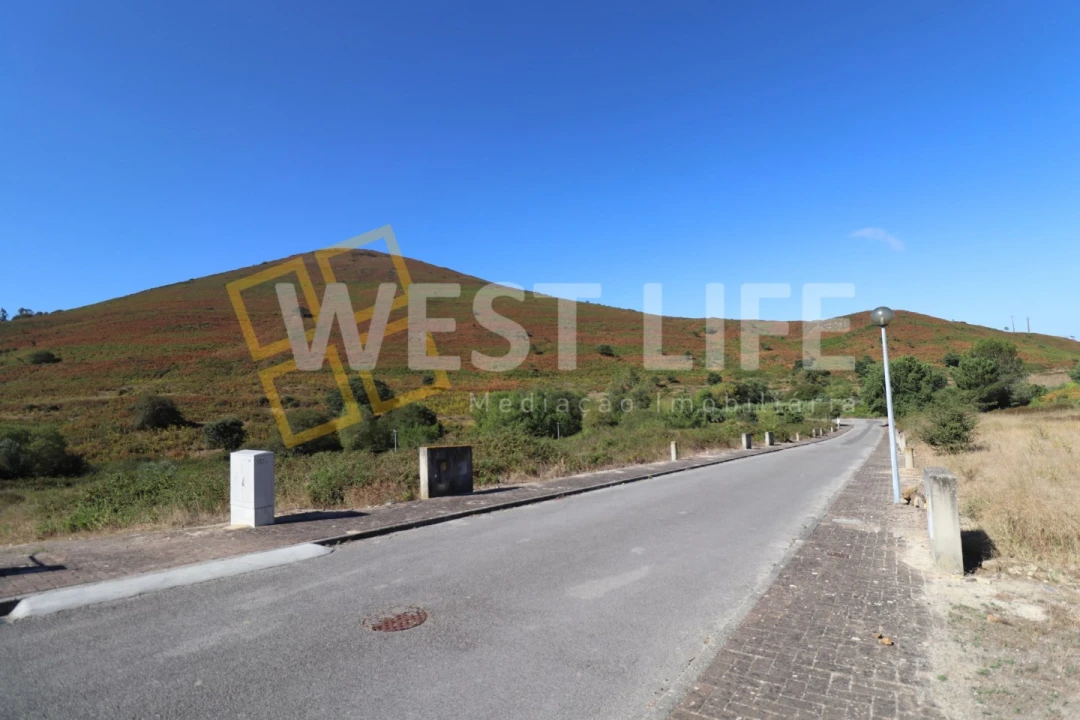 Terreno para Venda em Malveira e São Miguel de Alcainça Foto 4