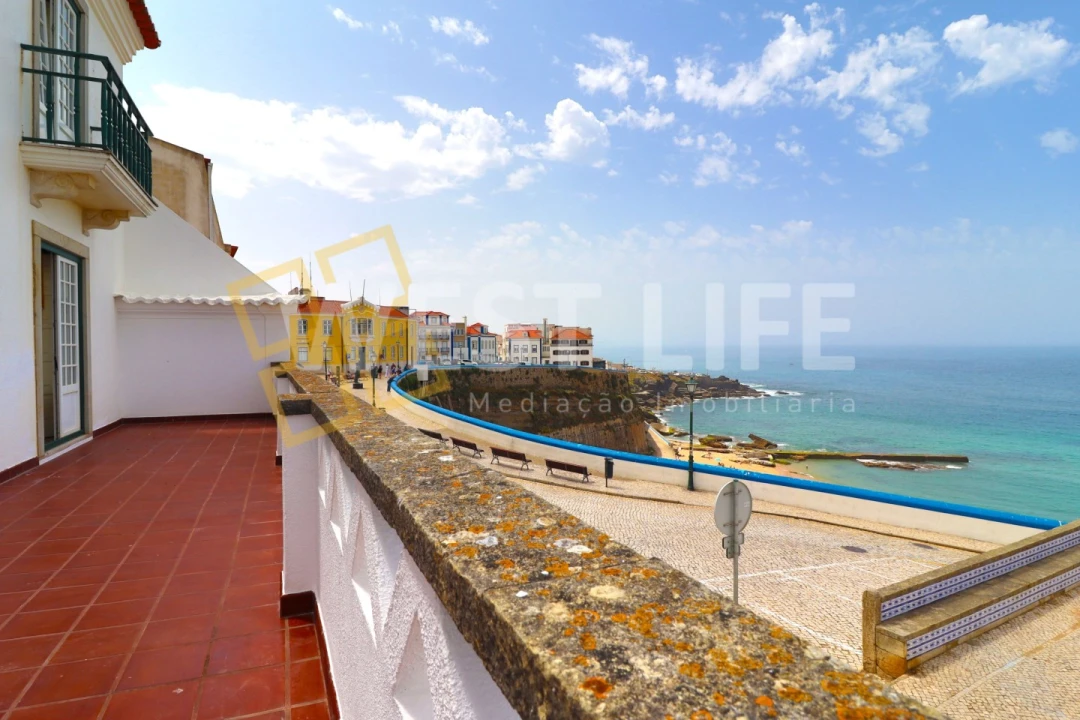 Moradia T4 para Venda em Ericeira Foto 2