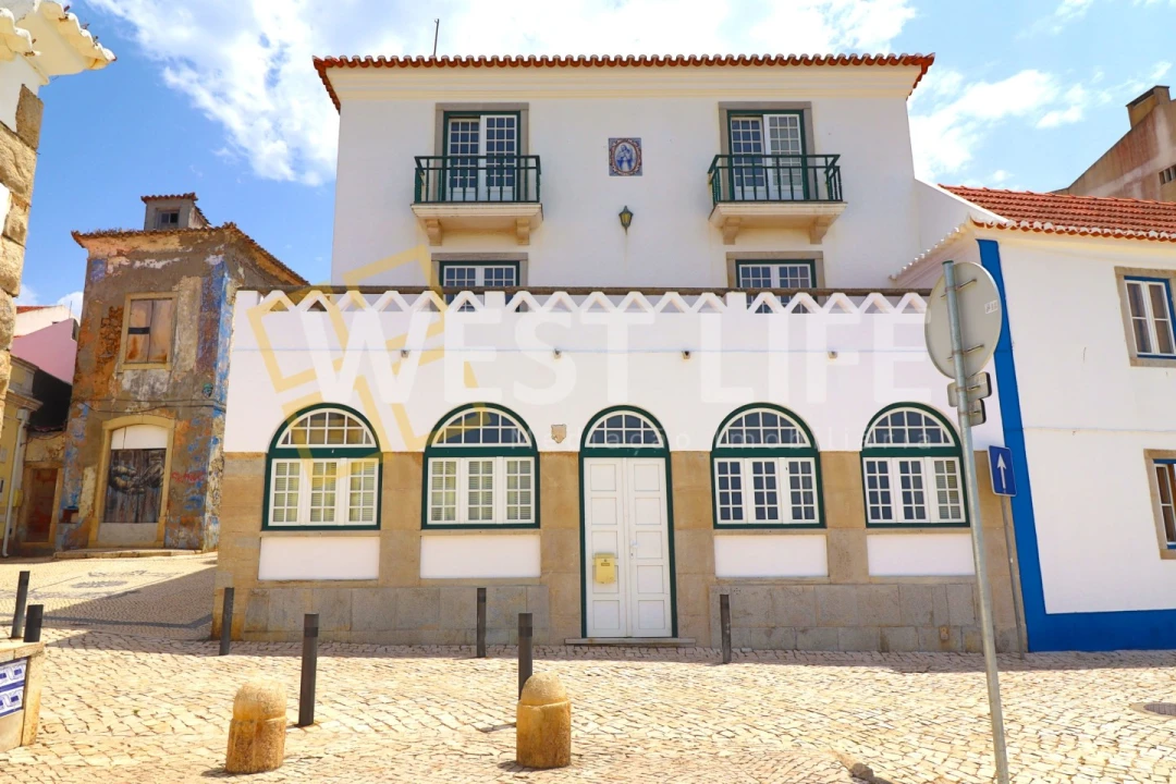 Moradia T4 para Venda em Ericeira Foto 1