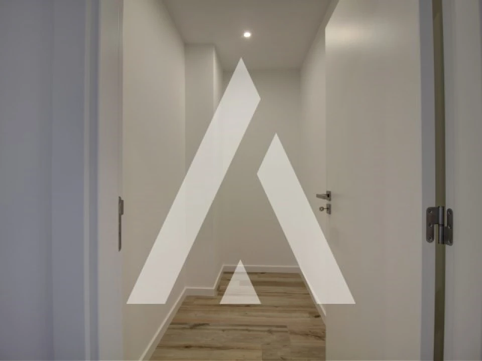 Apartamento T3 para Venda em Oliveira do Bairro Foto 8