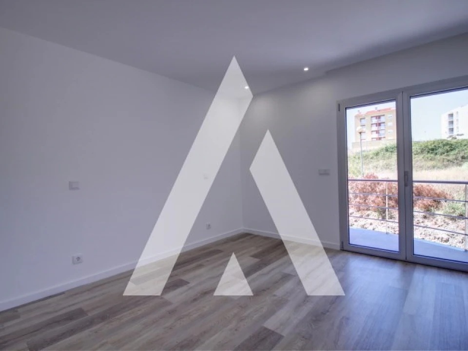 Apartamento T3 para Venda em Oliveira do Bairro Foto 17