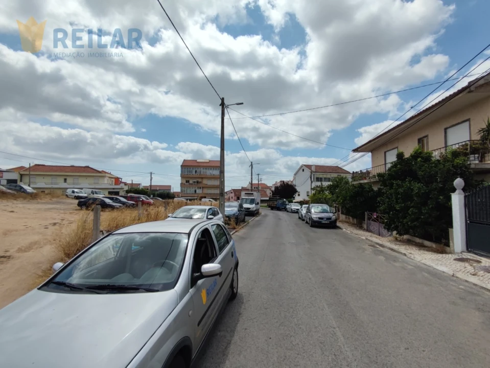 Terreno para Venda em Santa Iria de Azoia, São João da Talha e Bobadela Foto 13