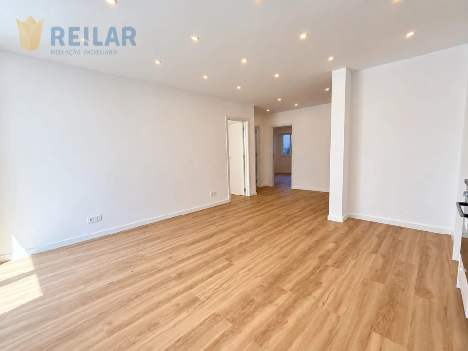 Apartamento T2 para Venda em Encosta do Sol Foto 8