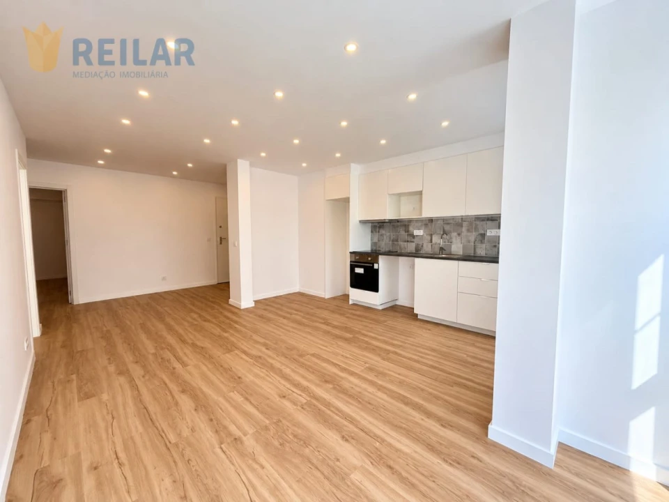 Apartamento T2 para Venda em Encosta do Sol Foto 10