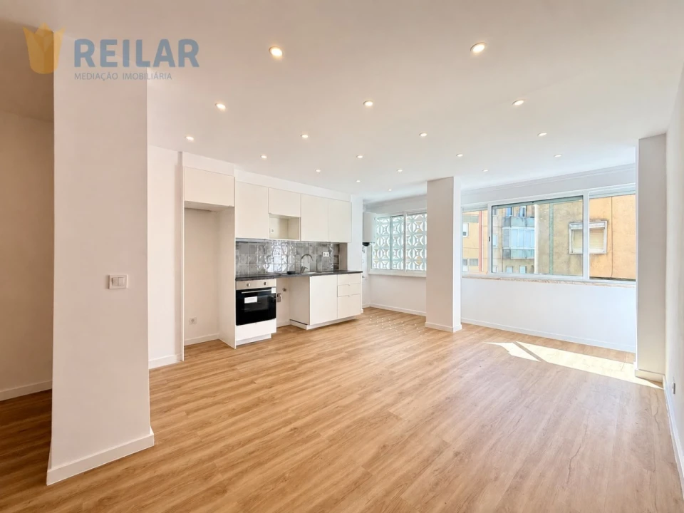 Apartamento T2 para Venda em Encosta do Sol Foto 11