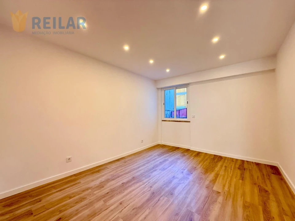 Apartamento T2 para Venda em Encosta do Sol Foto 22