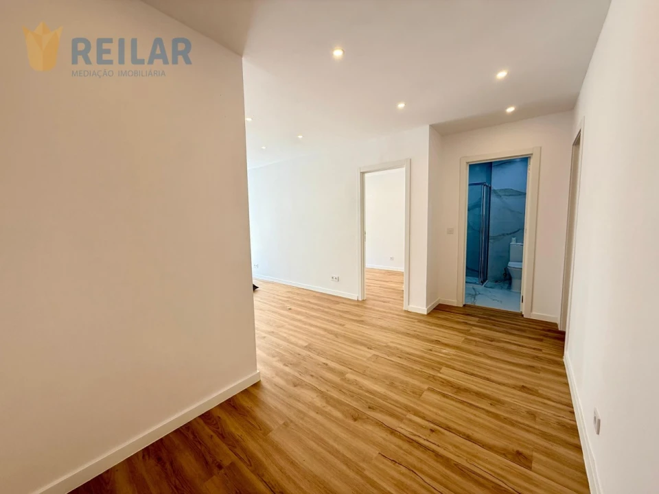 Apartamento T2 para Venda em Encosta do Sol Foto 29