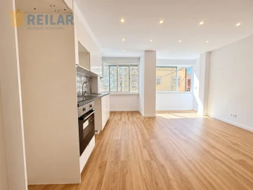 Apartamento T2 para Venda em Encosta do Sol