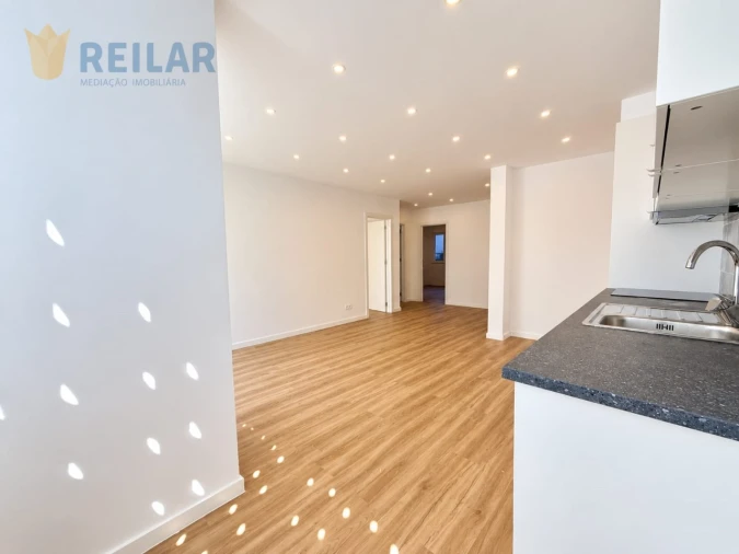 Apartamento T2 para Venda em Encosta do Sol Foto 17