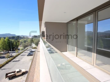 Apartamento T3 para Venda em Urgezes
