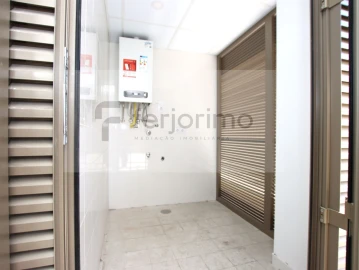 Apartamento T3 para Venda em Urgezes