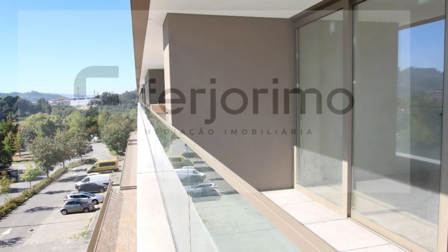 Apartamento T3 para Venda em Urgezes
