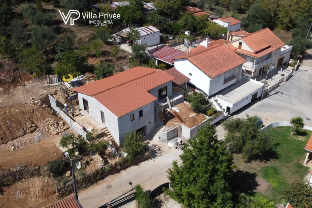Moradia T3 para Venda em Assafarge e Antanhol Foto 4