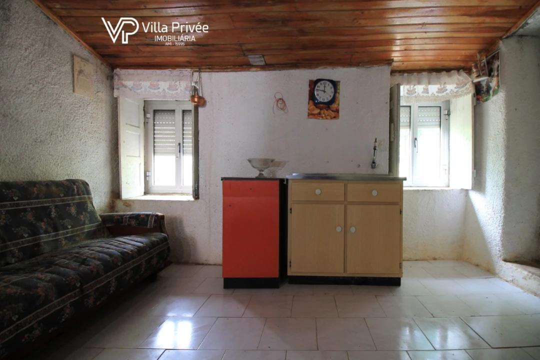 Moradia T2 para Venda em Semide e Rio Vide Foto 4