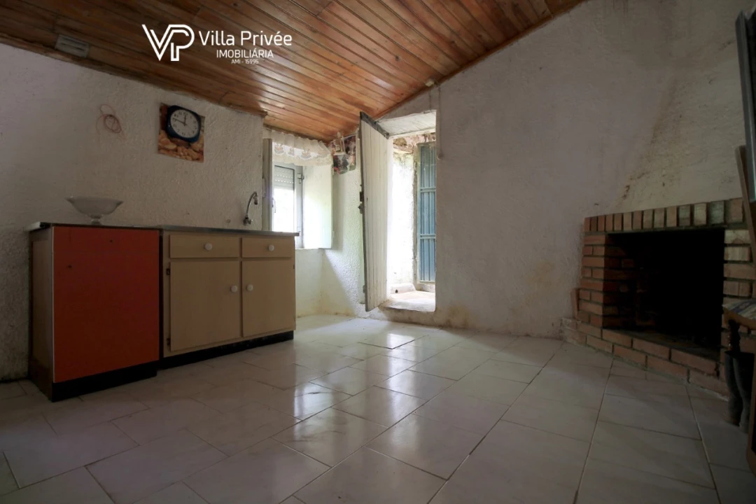 Moradia T2 para Venda em Semide e Rio Vide Foto 6