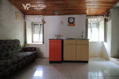 Moradia T2 para Venda em Semide e Rio Vide