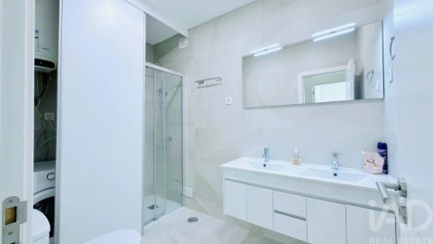 Apartamento T2 para Arrendamento em União das Freguesias de Setúbal