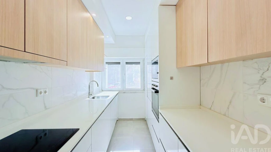 Apartamento T2 para Arrendamento em União das Freguesias de Setúbal Foto 5