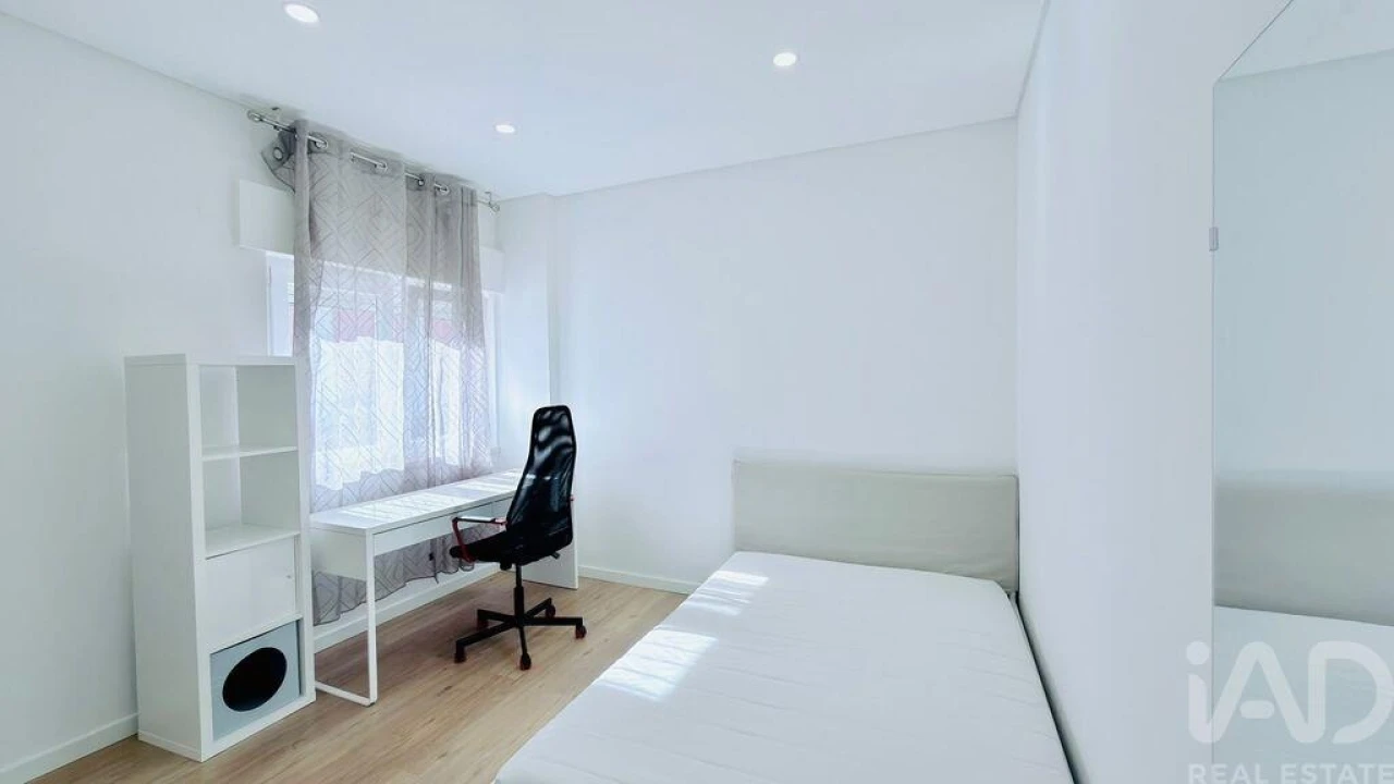 Apartamento T2 para Arrendamento em União das Freguesias de Setúbal Foto 11