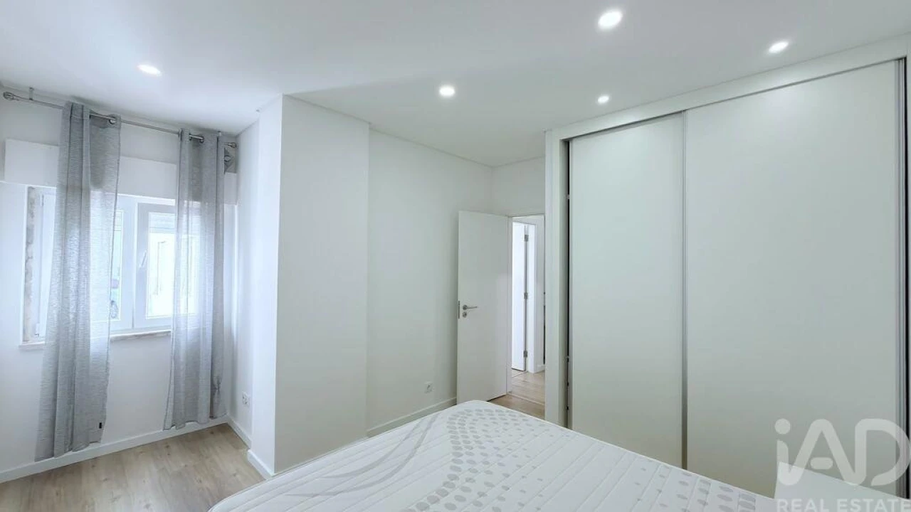 Apartamento T2 para Arrendamento em União das Freguesias de Setúbal Foto 14
