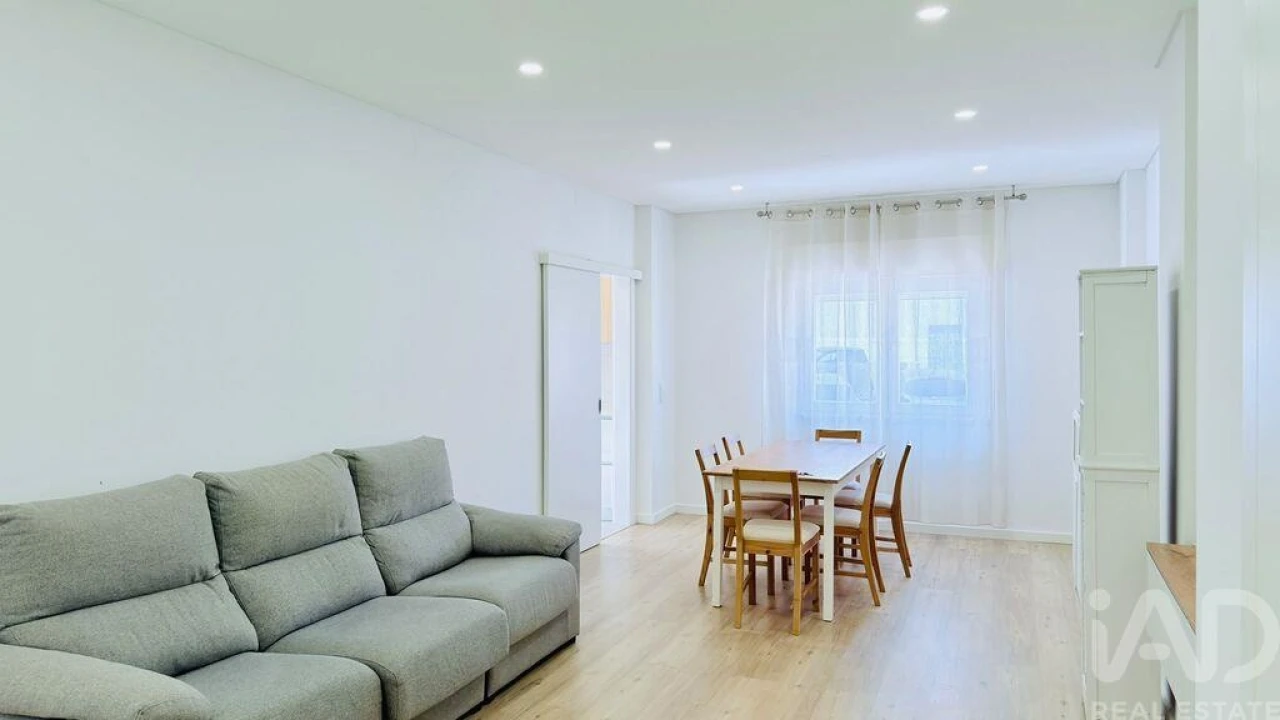 Apartamento T2 para Arrendamento em União das Freguesias de Setúbal Foto 2