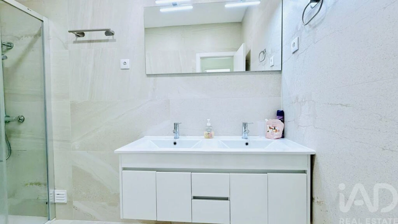 Apartamento T2 para Arrendamento em União das Freguesias de Setúbal Foto 8
