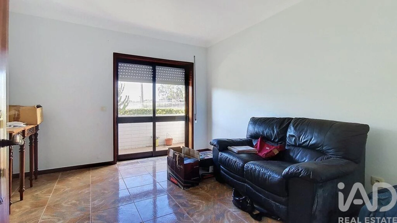 Apartamento T1 para Venda em São Miguel do Souto e Mosteirô Foto 4