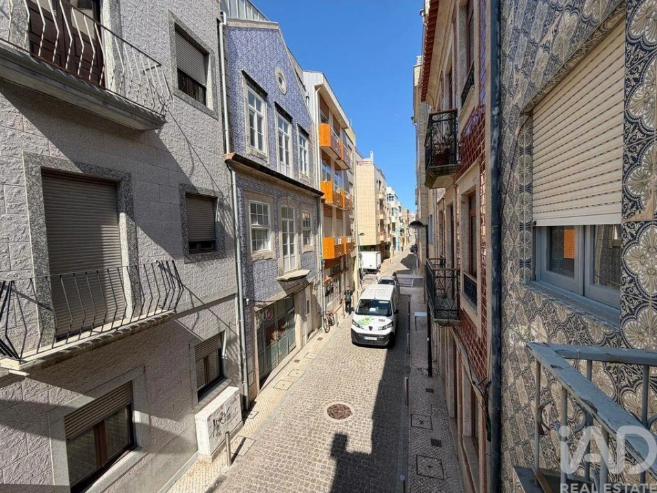 Moradia T13 para Venda em Póvoa de Varzim, Beiriz e Argivai Foto 1