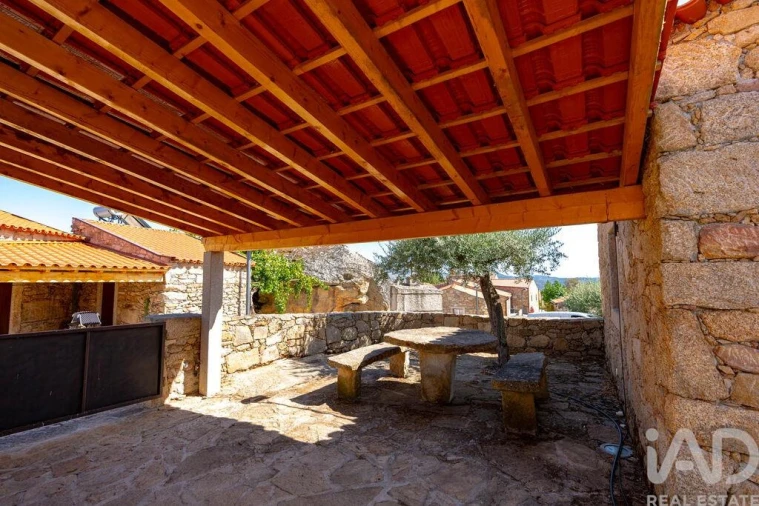Moradia T2 para Venda em Atalaia e Safurdão Foto 25