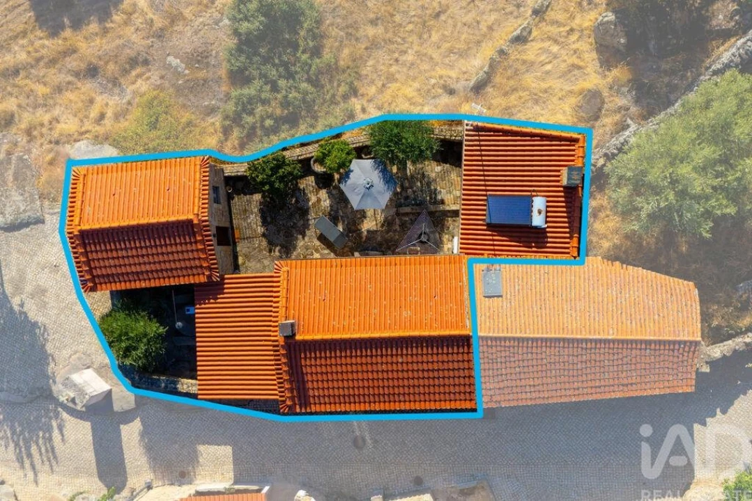 Moradia T2 para Venda em Atalaia e Safurdão Foto 39