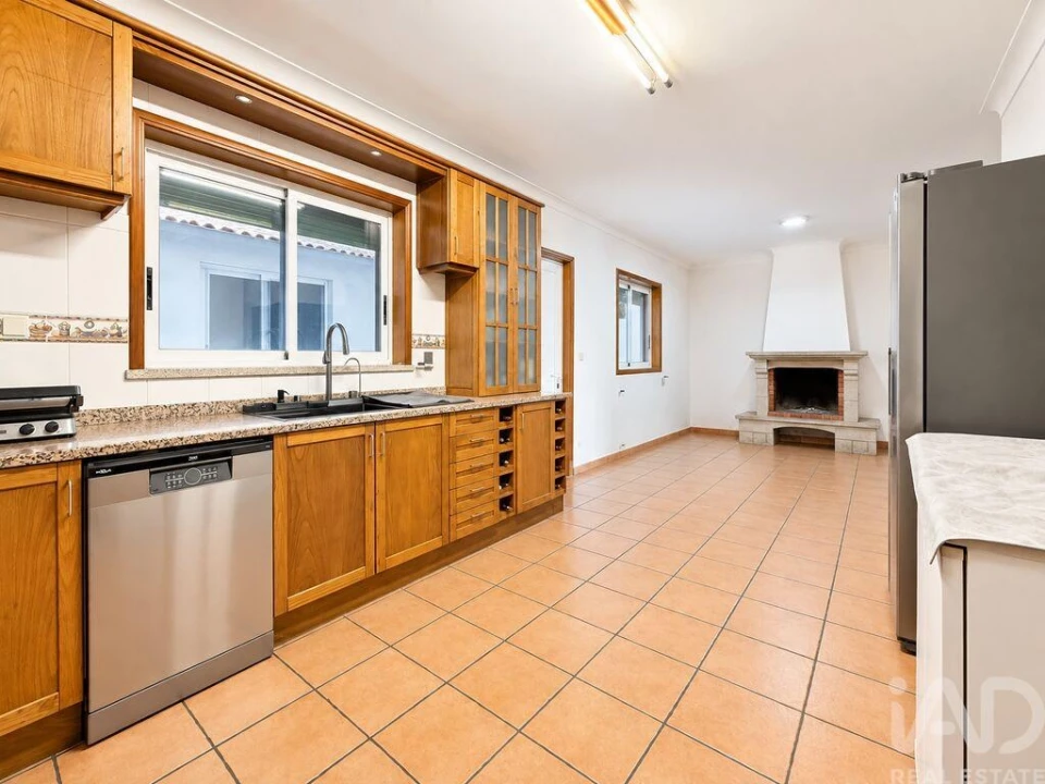 Moradia T5 para Venda em Valpaços e Sanfins Foto 6