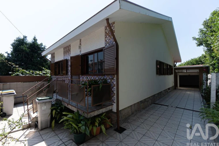 Moradia para Venda em Cidade da Maia Foto 14