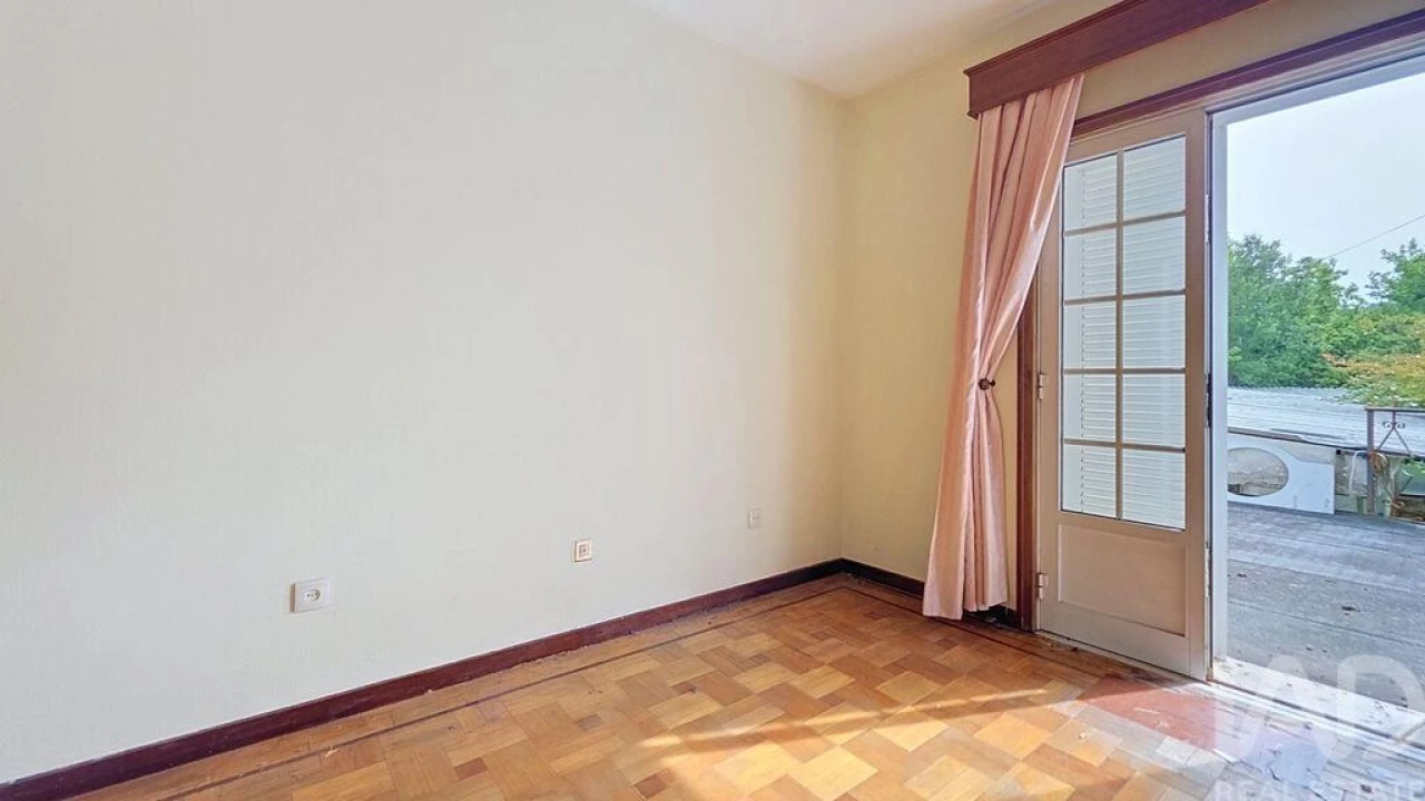 Moradia T3 para Venda em Vila de Cucujães Foto 13