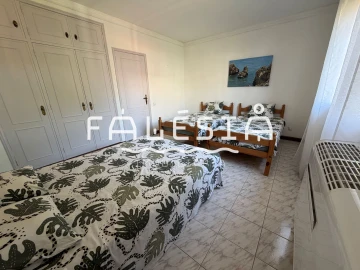 Moradia T3 para Venda em Albufeira e Olhos de Água