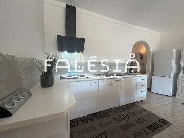 Moradia T3 para Venda em Albufeira e Olhos de Água