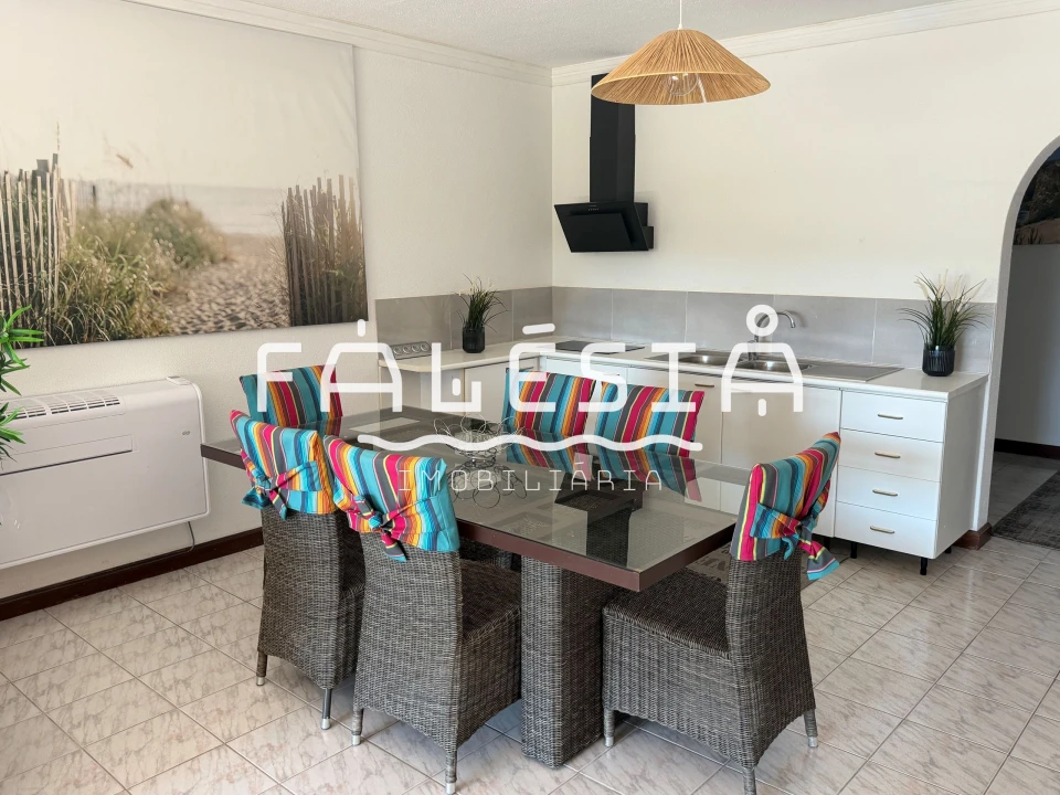 Moradia T3 para Venda em Albufeira e Olhos de Água Foto 11
