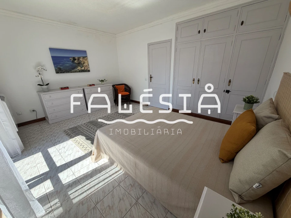 Moradia T3 para Venda em Albufeira e Olhos de Água Foto 31
