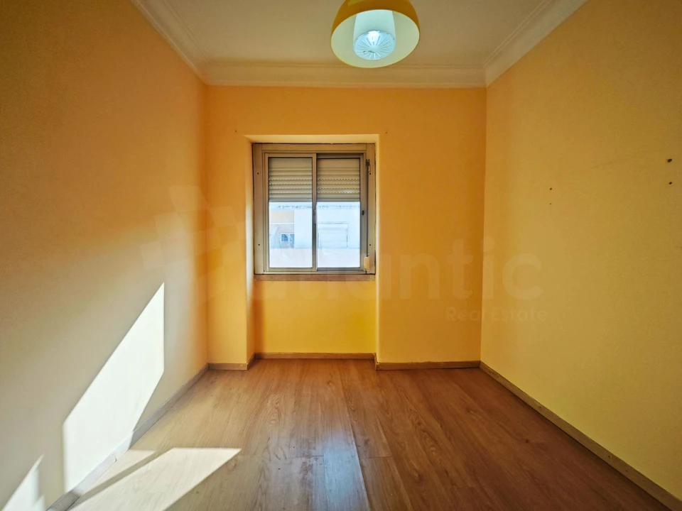 Apartamento T2 para Venda em Venteira Foto 10