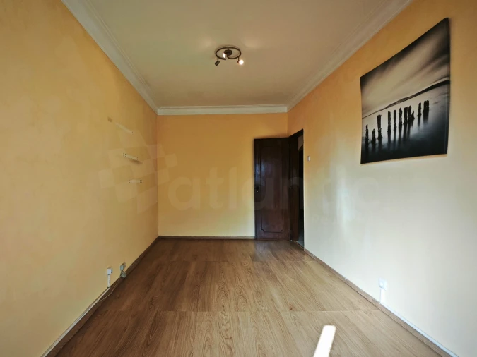 Apartamento T2 para Venda em Venteira Foto 4