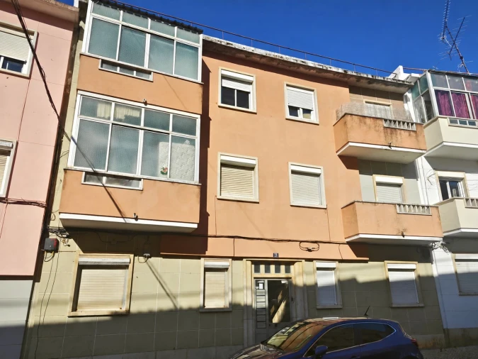 Apartamento T2 para Venda em Venteira Foto 20