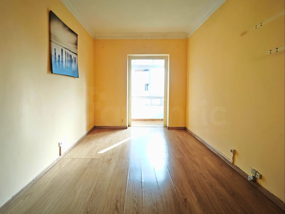 Apartamento T2 para Venda em Venteira Foto 1