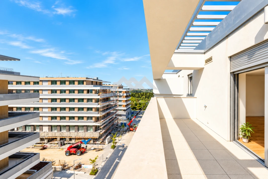 Apartamento T2 para Venda em Cidade da Maia Foto 14