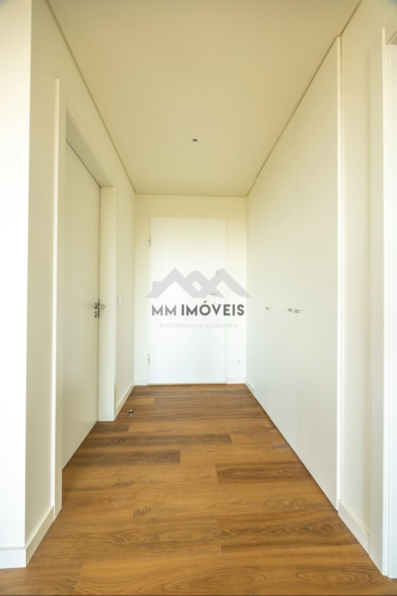 Apartamento T2 para Venda em Cidade da Maia Foto 17