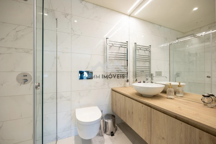 Apartamento T2 para Venda em Cidade da Maia Foto 19