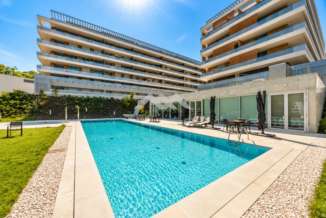 Apartamento T2 para Venda em Cidade da Maia Foto 10