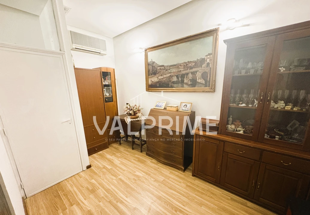 Apartamento T2 para Venda em Rio Tinto Foto 13